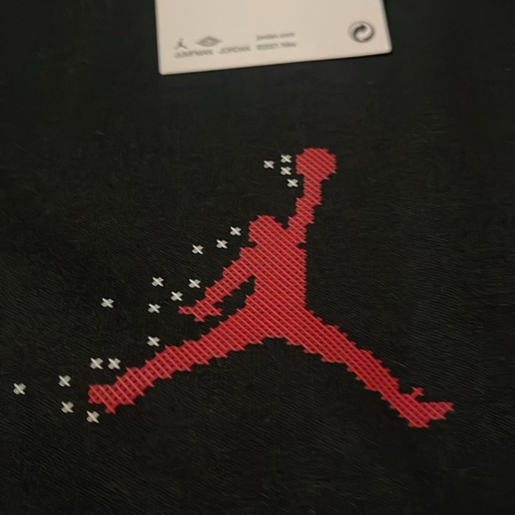 Jordan Flight Essentials Tee - Picture 5 of 7